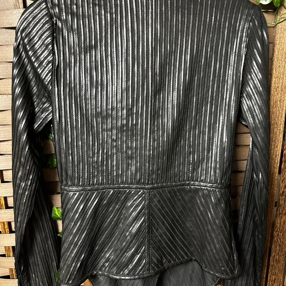 Jacket - Picture 13 of 16